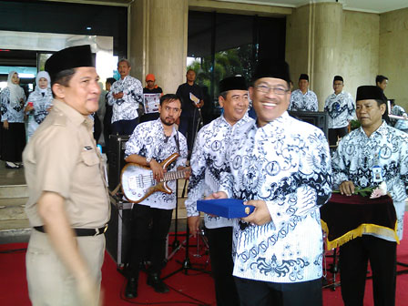 Pencarian PGRI Kota Sibolga - Persatuan Guru Republik Indonesia Cabang Kota Sibolga